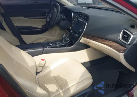 2018 Nissan Maxima 3.5 Platinum из США, поврежденный, VIN 1N4AA6AP1JC393299